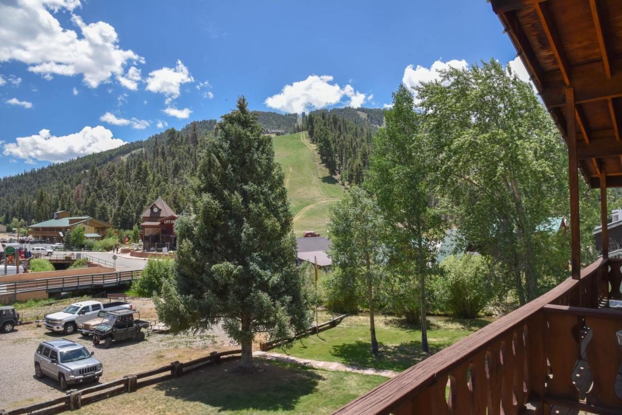 Alpine Lodge Red River Exterior photo