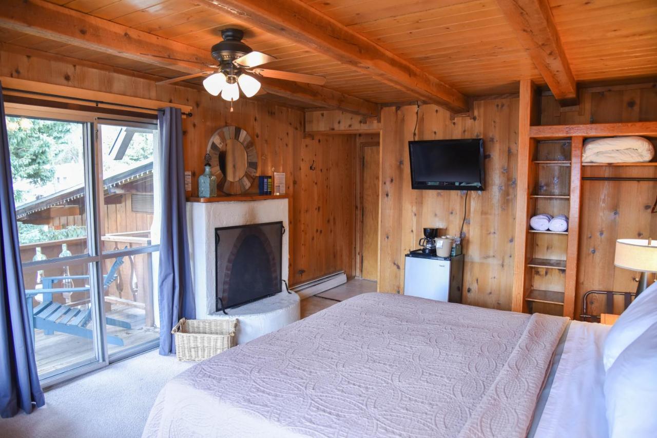 Alpine Lodge Red River Exterior photo