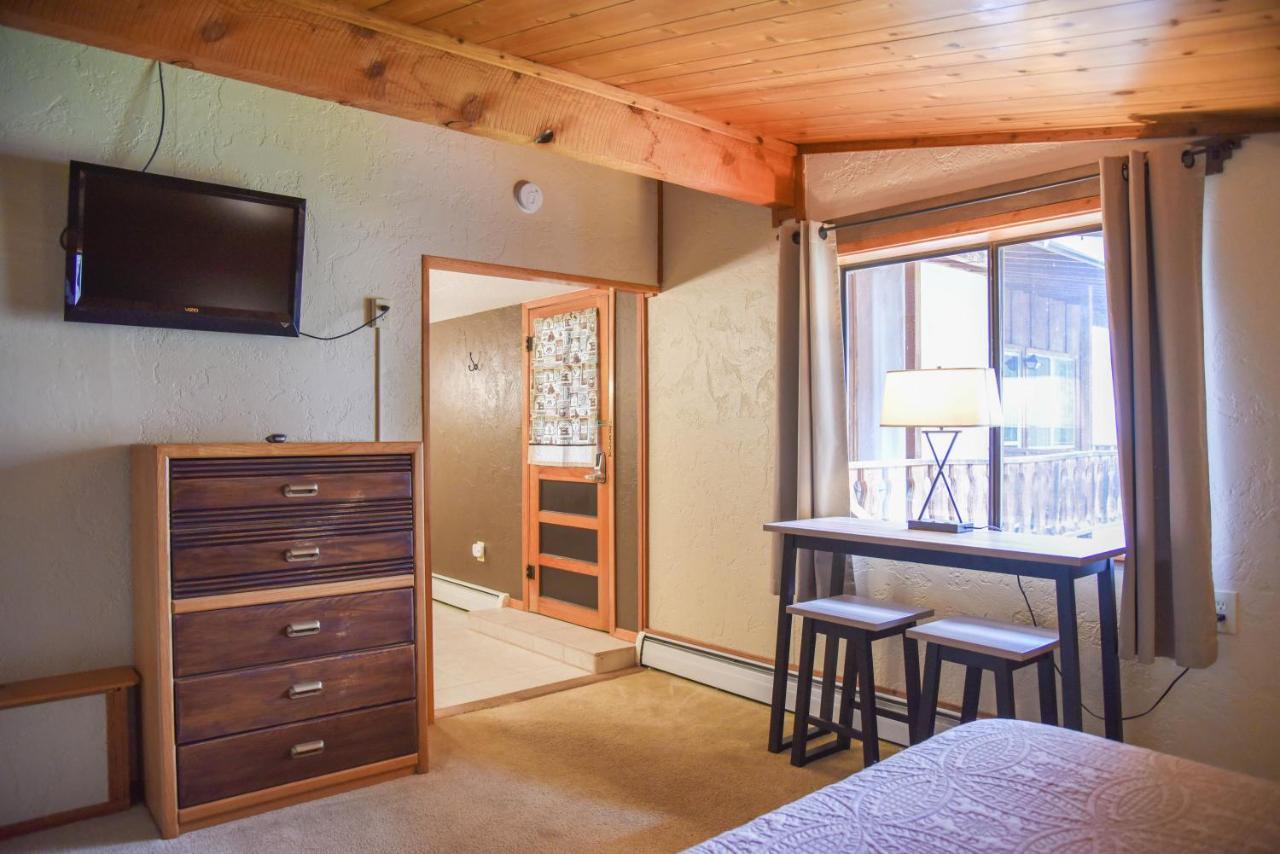Alpine Lodge Red River Exterior photo