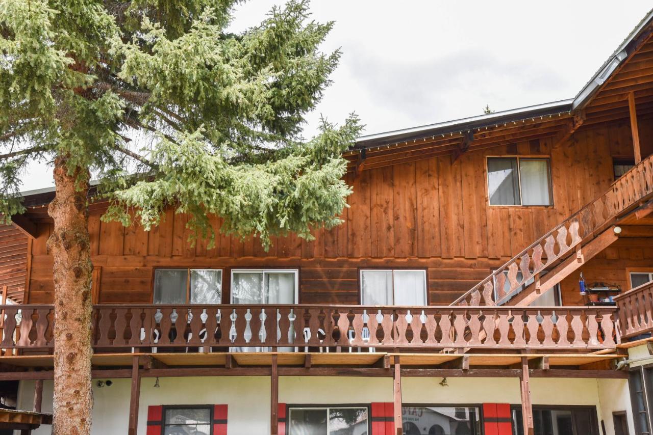 Alpine Lodge Red River Exterior photo