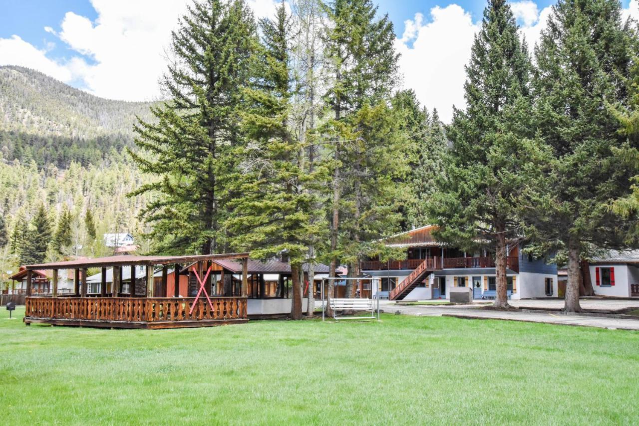 Alpine Lodge Red River Exterior photo